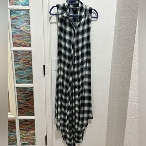 Plaid long vest like new